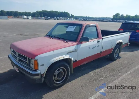 1988 Dodge Dakota from USA, damaged, VIN 1B7FN14X4JS766943